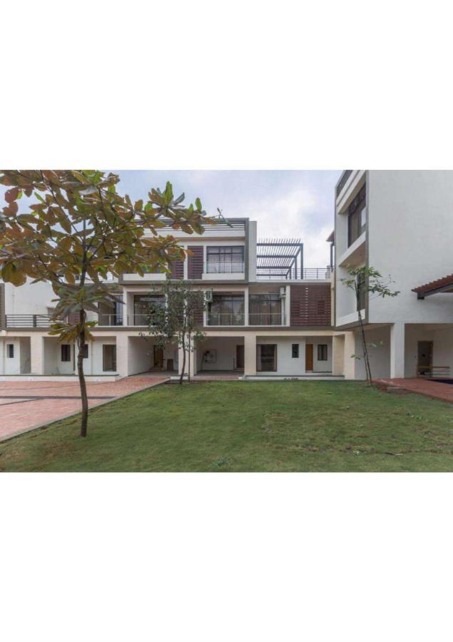 לונבלה Red Lotus Villa 5Bhk מראה חיצוני תמונה